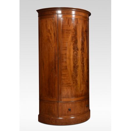 Edwardianischer antiker Mahagoni Kleiderschrank Maple & Co 1910