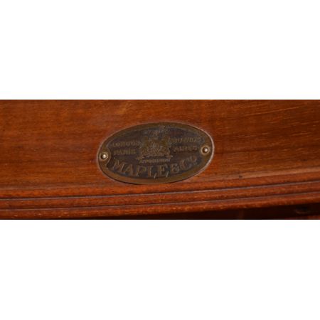 Edwardianischer antiker Mahagoni Kleiderschrank Maple & Co 1910