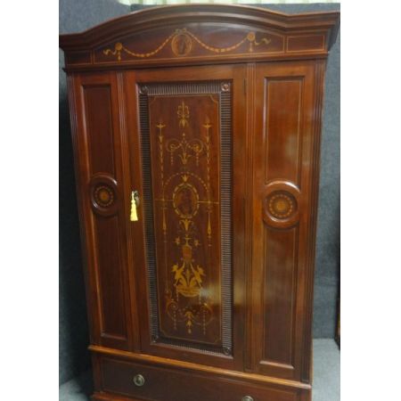 Antiker englischer Mahagoni Kleiderschrank ca 1890