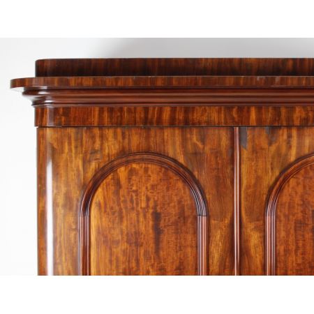 Viktorianischer Mahagoni Kleiderschrank original antik 1860