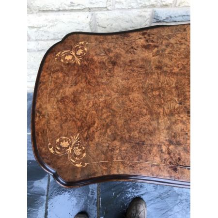 Viktorianischer Antiker Englischer Grat Nussbaum Spieltisch ca. 1860