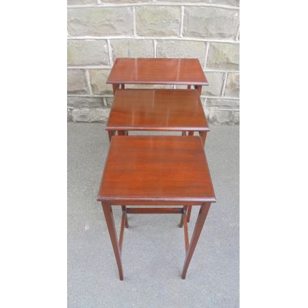 Antike edwardianische Mahagoni Tische Kleintische Set ca 1890