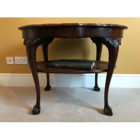 Antiker Queen Anne Kaffeetisch Nussbaum englisch ca 1920