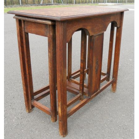 Antike englische Art Deco Beistelltische Eiche ca 1920