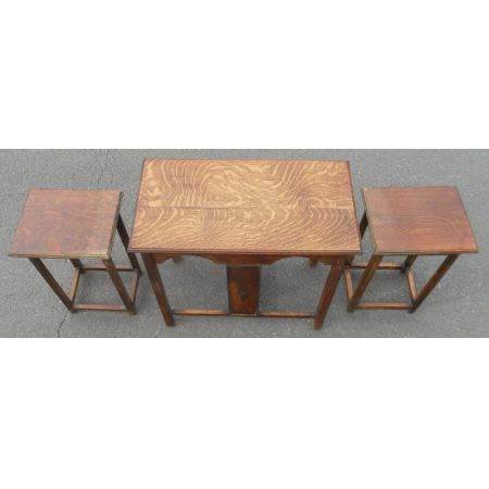 Antike englische Art Deco Beistelltische Eiche ca 1920