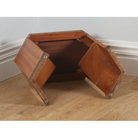 Art Deco Nussbaum Coromandelholz Beistelltisch antik englisch ca 1930