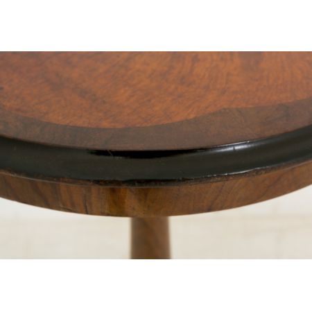 Viktorianischer Nussbaum Beistelltisch antik englisch ca 1860