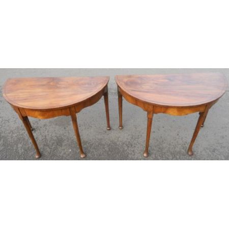 Georgianische Nussbaum Beistelltisch antik englisch ca 1900