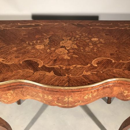 Französischer Beistelltisch Satinholz Spieltisch Nussbaum antik ca 1900