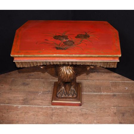 Chinesischer Antiker lackierter Adler Beistelltisch ca. 19. JH.