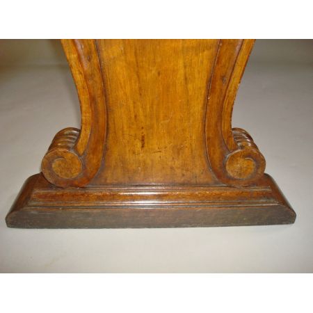 Antiker französischer Art Deco Nussbaum Esstisch ca 1920