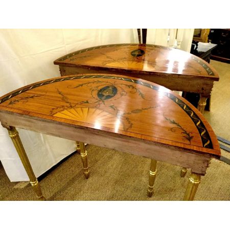 Antike englische Satinholz Konsolentische Beistelltische vergoldet ca 1920