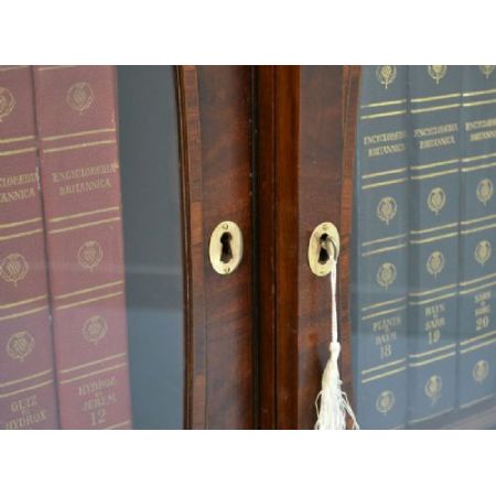 Antiker Sheraton Revival Mahagoni Bücherschrank englisch ca 1890