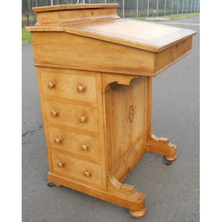 Englischer Antiker Nussbaum Davenport viktorianisch ca. 1880