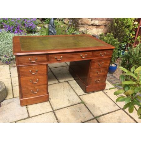 Britischer original antiker Mahagoni Schreibtisch ca 1920