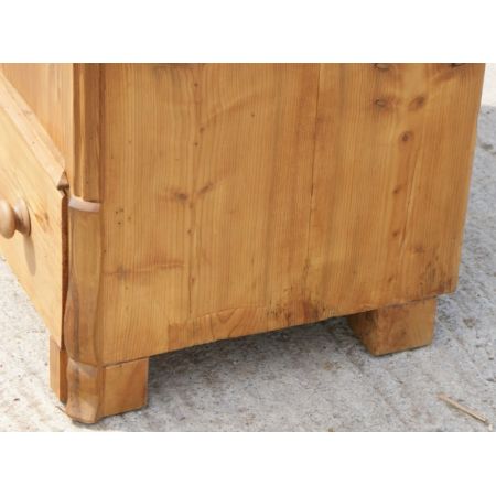 Antiker deutscher Kiefern Kleiderschrank Weichholz ca 1910