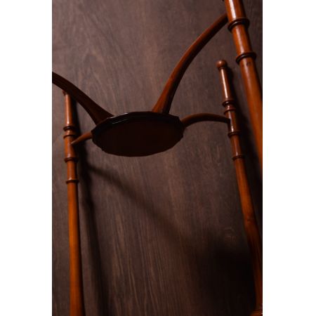 Edwardianischer englischer Nussbaum Beistelltisch antik ca 1890