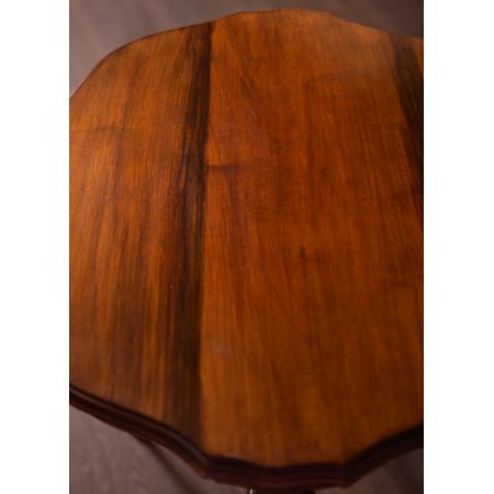 Edwardianischer englischer Nussbaum Beistelltisch antik ca 1890