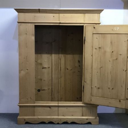 Antiker britischer Weichholz Kleiderschrank Kiefer ca 1900