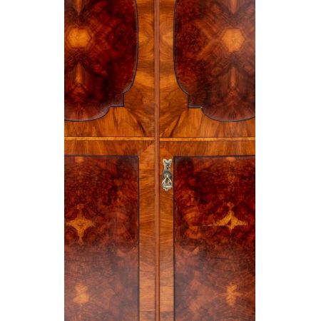 Antiker englischer Nussbaum Kleiderschrank ca 1900