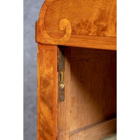 Antike Art Deco Nachtschränke Nussbaum britisch ca 1920