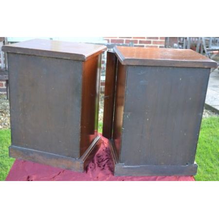 Viktorianische Mahagoni Nachttische antik Kommoden englisch ca 1850