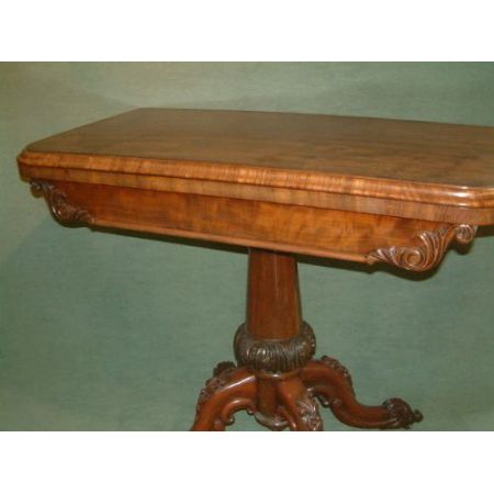 Viktorianischer Mahagoni Beistelltisch Kartentisch antik ca 1850