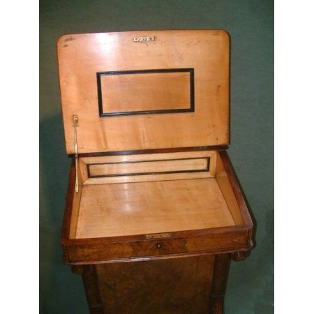 Viktorianischer Mahagoni Beistelltisch Kartentisch antik ca 1850