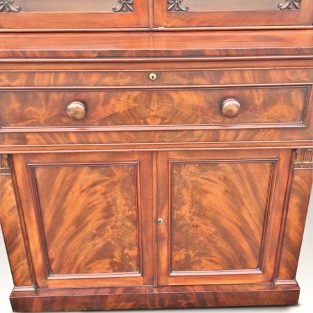 Antiker original englischer Aufsatzsekretär Mahagoni Bureau Bookcase ca 1830