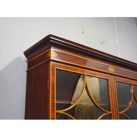 Georgianischer Mahagoni Bücherschrank antik englisch ca 1880