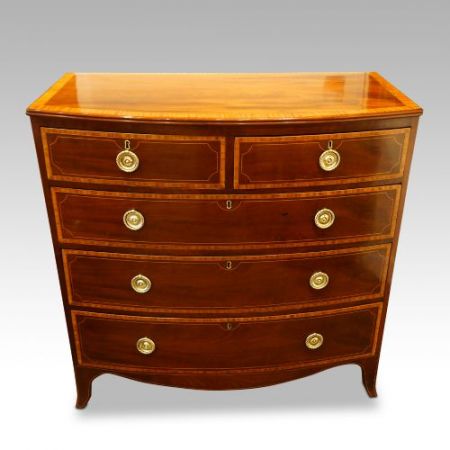 Georgianische englische Bowfront Kommode Massivholz antik ca 1820