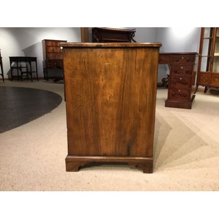 Antiker Nussbaum Schreibtisch original britisch ca 1900