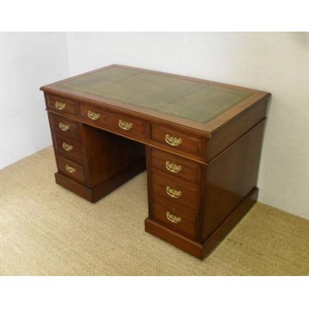 Viktorianischer Mahagoni Schreibtisch antik britisch Maple & Co ca 1890