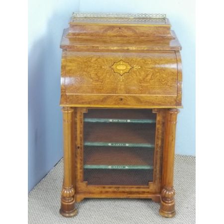 Antiker viktorianischer Nussbaum Davenport Schreibtisch ca 1850