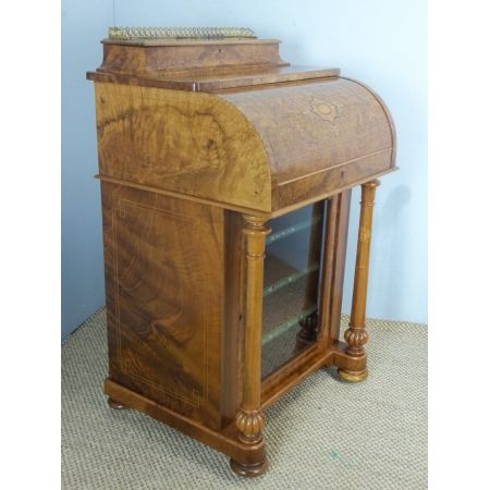 Antiker viktorianischer Nussbaum Davenport Schreibtisch ca 1850