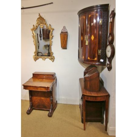 Antiker Englischer Grat Nussbaum Davenport ca. 19. Jh.