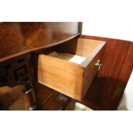 Antiker Englischer Grat Nussbaum Davenport ca. 19. Jh.