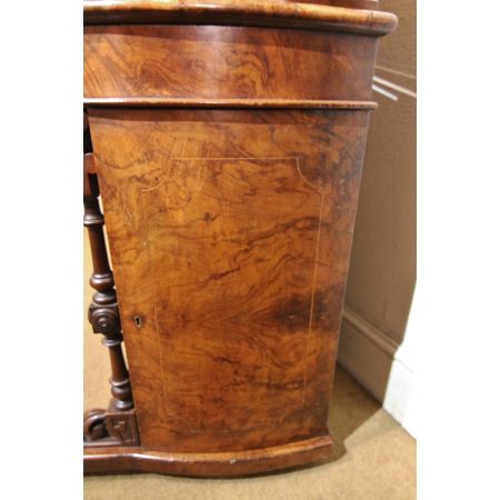 Antiker Englischer Grat Nussbaum Davenport ca. 19. Jh.