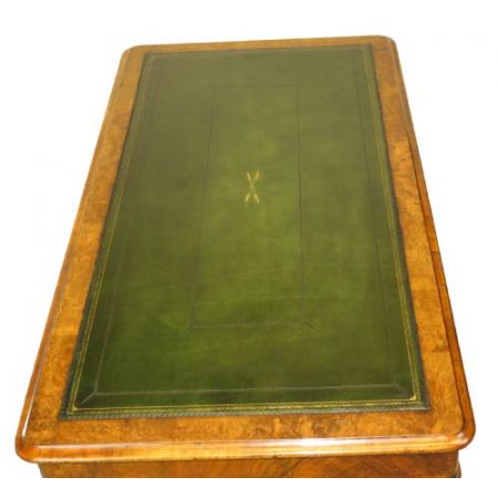 Antiker Nussbaum Schreibtisch original britisch ca 1860