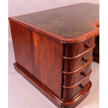 Viktorianischer britischer Mahagoni Schreibtisch antik 1860