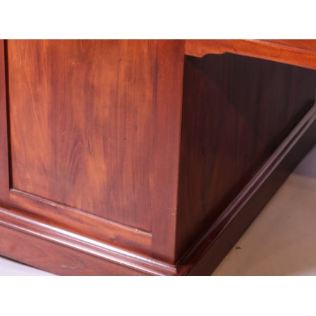 Viktorianischer britischer Mahagoni Schreibtisch antik 1860