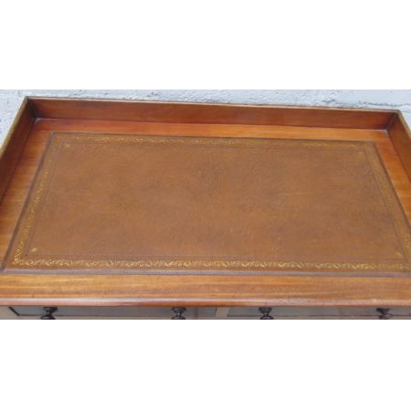 Antiker viktorianischer Mahagoni Schreibtisch britisch ca 1850