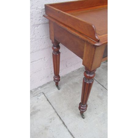 Antiker viktorianischer Mahagoni Schreibtisch britisch ca 1850