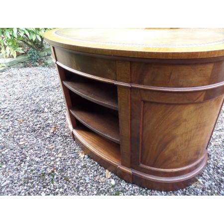 Antiker englischer Mahagoni Schreibtisch ca 1930