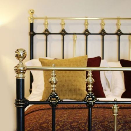 Antikes viktorianisches Messing Gusseisen Bett britisch ca 1890