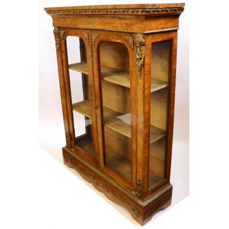 Viktorianische antike Nussbaum Vitrine englisch ca 1850