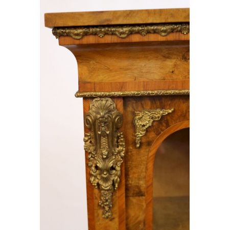 Viktorianische antike Nussbaum Vitrine englisch ca 1850
