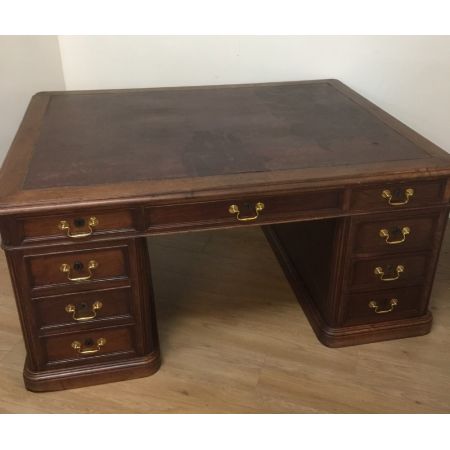 Antiker englischer Nussbaum Schreibtisch Partners Desk ca 1880