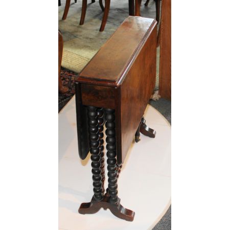 Viktorianischer Nussbaum Tisch antik englisch ca 1850