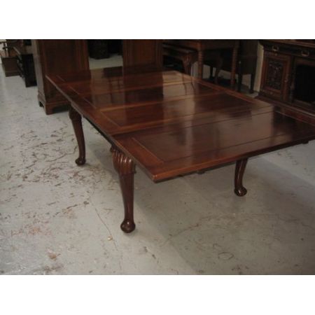 Englischer Antiker Mahagoni ausziehbarer Esstisch